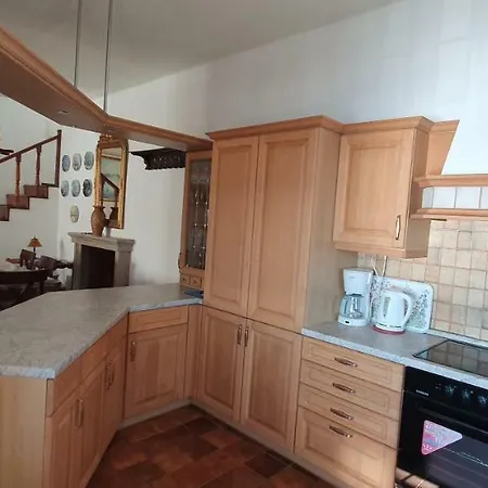 Niki Case de vacanță Masouri