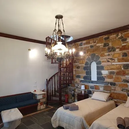 Niki Case de vacanță Masouri